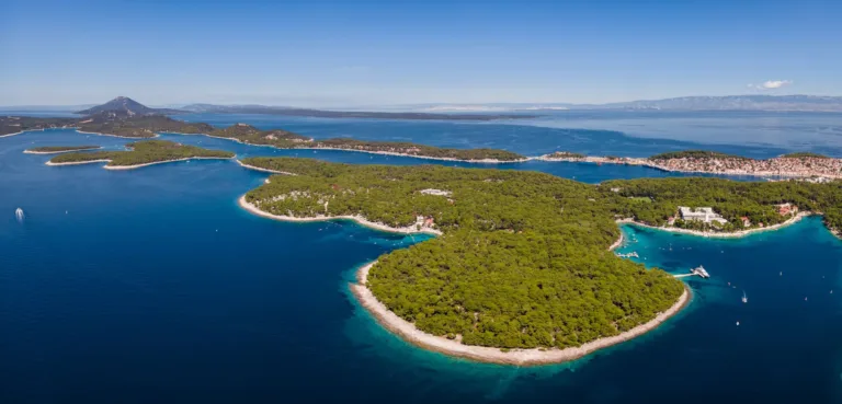 Lošinj Island: Discover Tranquility and Natural Beauty
