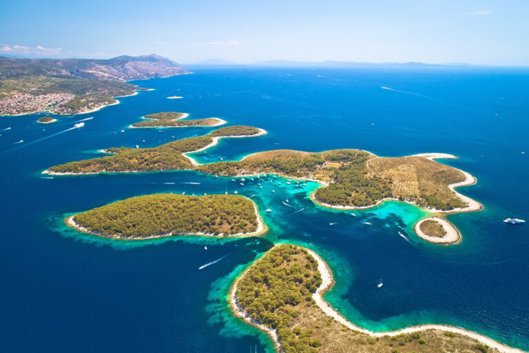 Pakleni Islands: Day Trips and Hidden Bays near Hvar
