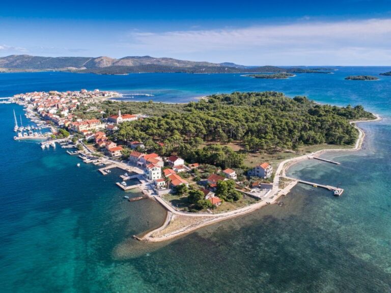 Island Krapanj: Car-Free Adriatic Gem Near Šibenik