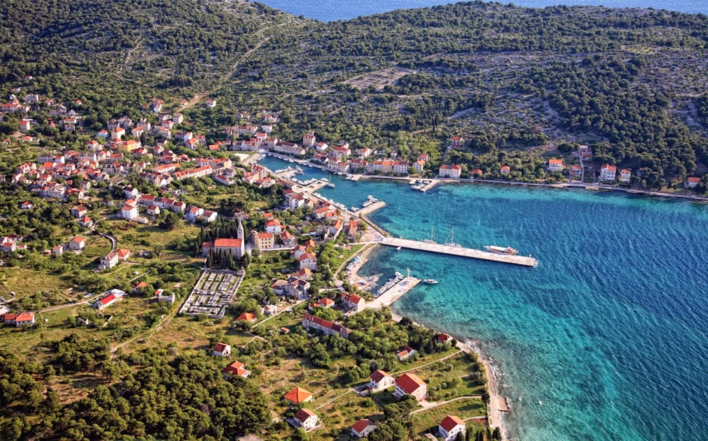 Zlarin Beach Zlarin Island | Croatia Travel Guide: Explore Dubrovnik, Split, Hvar & More Zlarin Beach Zlarin Island